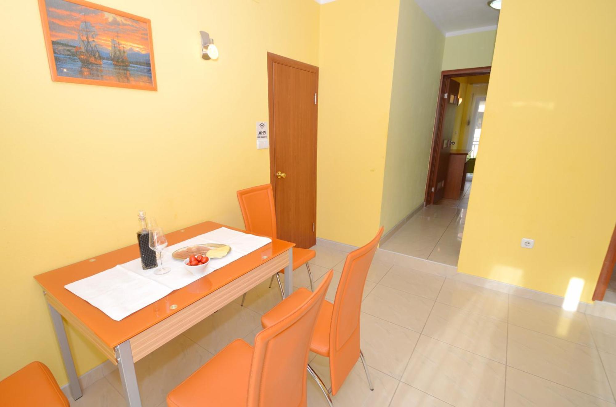 Apartments Dinko Zifra Tivat Quarto foto